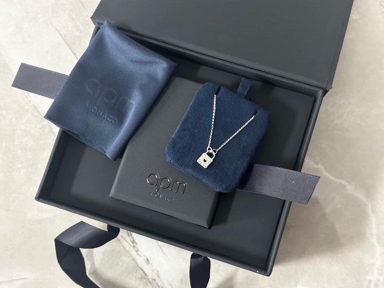 APM Monaco love lock necklace-2
