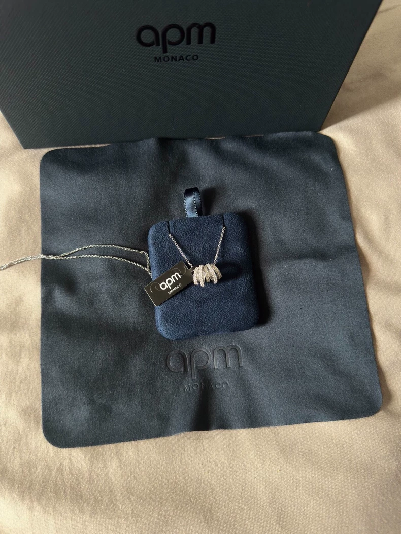 apm Monaco small waist necklace