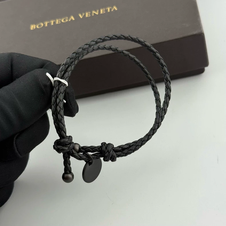 Bottega Veneta Lambskin Bracelet Classic Braided-2