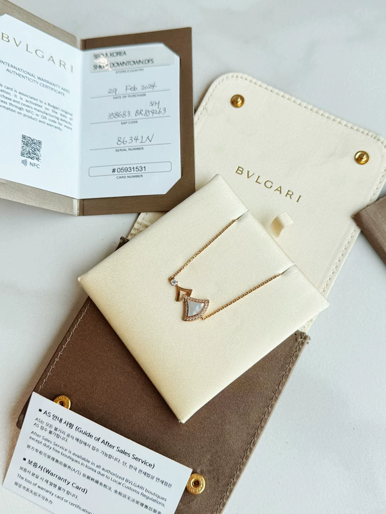 Bulgari DIVAS DREAM new rose gold full diamond white mother-of-pearl fan bracelet