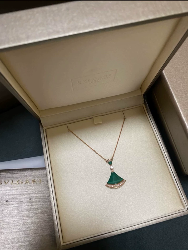Bvlgari DIVAS' DREAM Green Fan Fan Necklace 18K Rose Gold Malachite-4