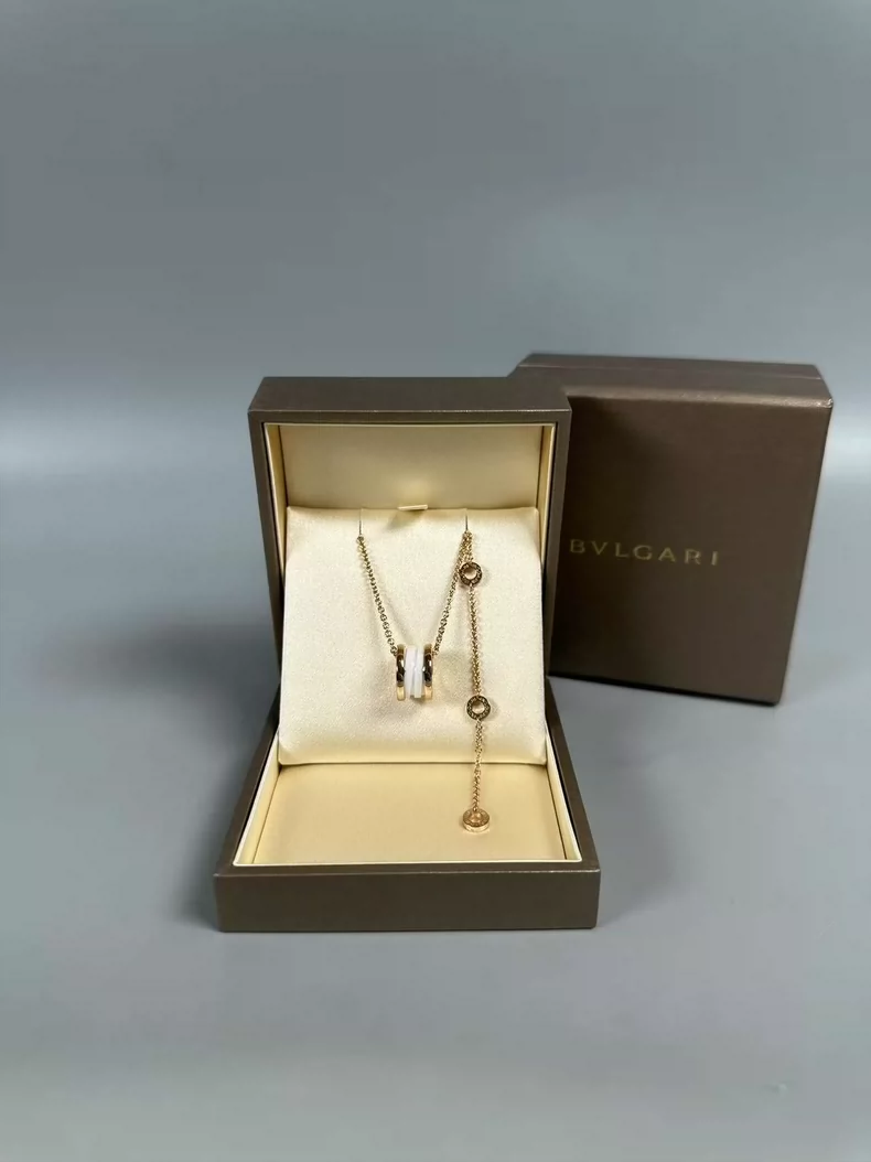 BVLGARI white ceramic rose gold necklace