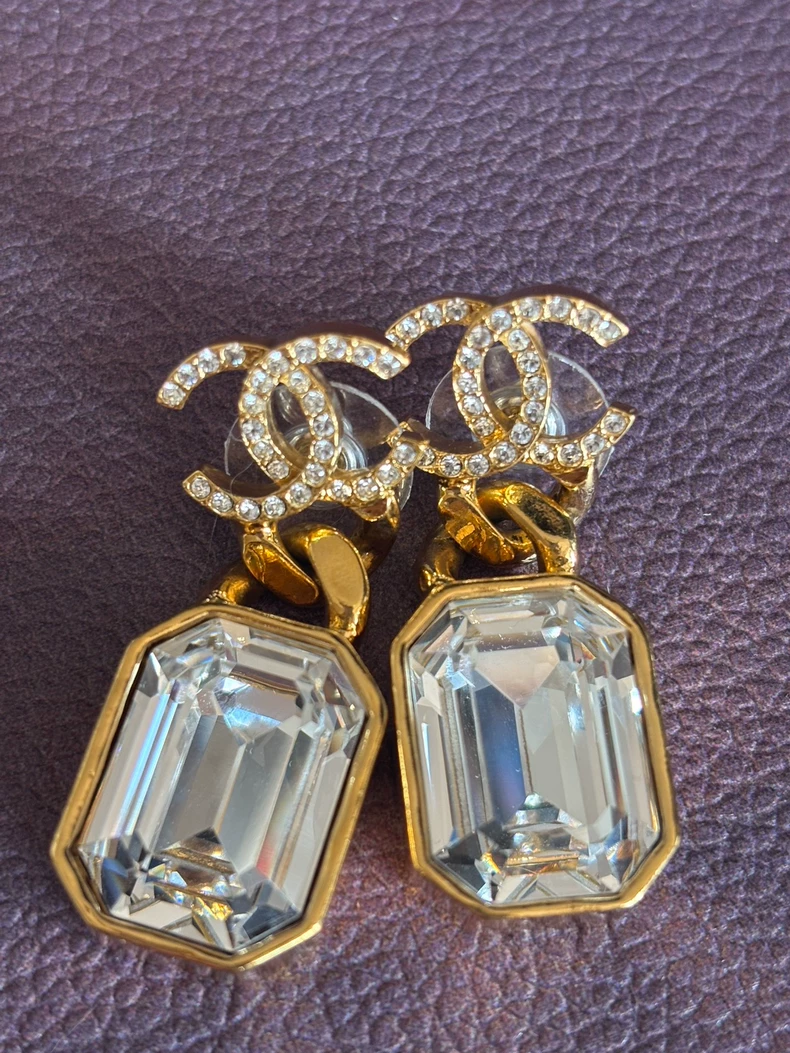 CHANEL Crystal Candy Earrings-2