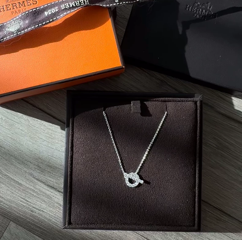Hermes Finesse Classic 18K Rose Gold Diamond Small Q Necklace