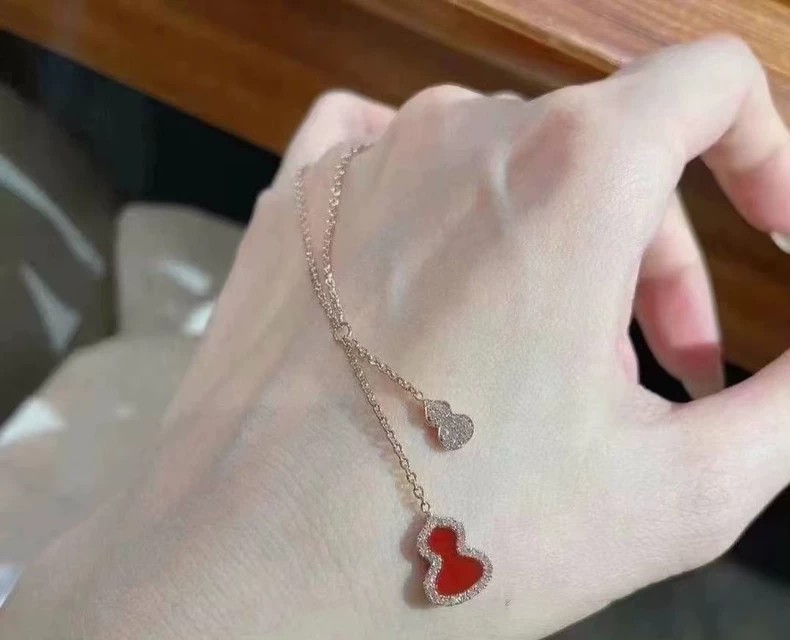 Qeelin Kirin Double Gourd Necklace-2