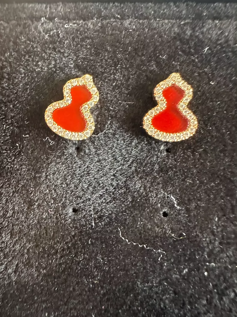 Qeelin Kirin WULU Series Rose Gold Diamond and Red Agate Earrings