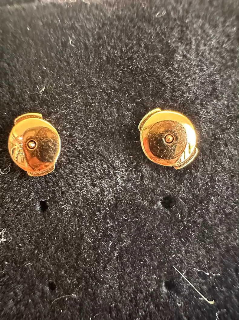 Qeelin Kirin WULU Series Rose Gold Diamond and Red Agate Earrings-4
