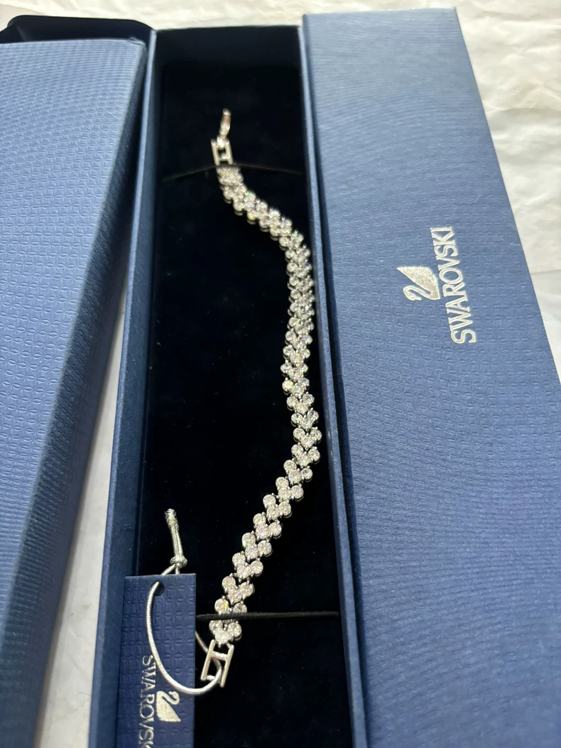 Swarovski crystal bracelet-3