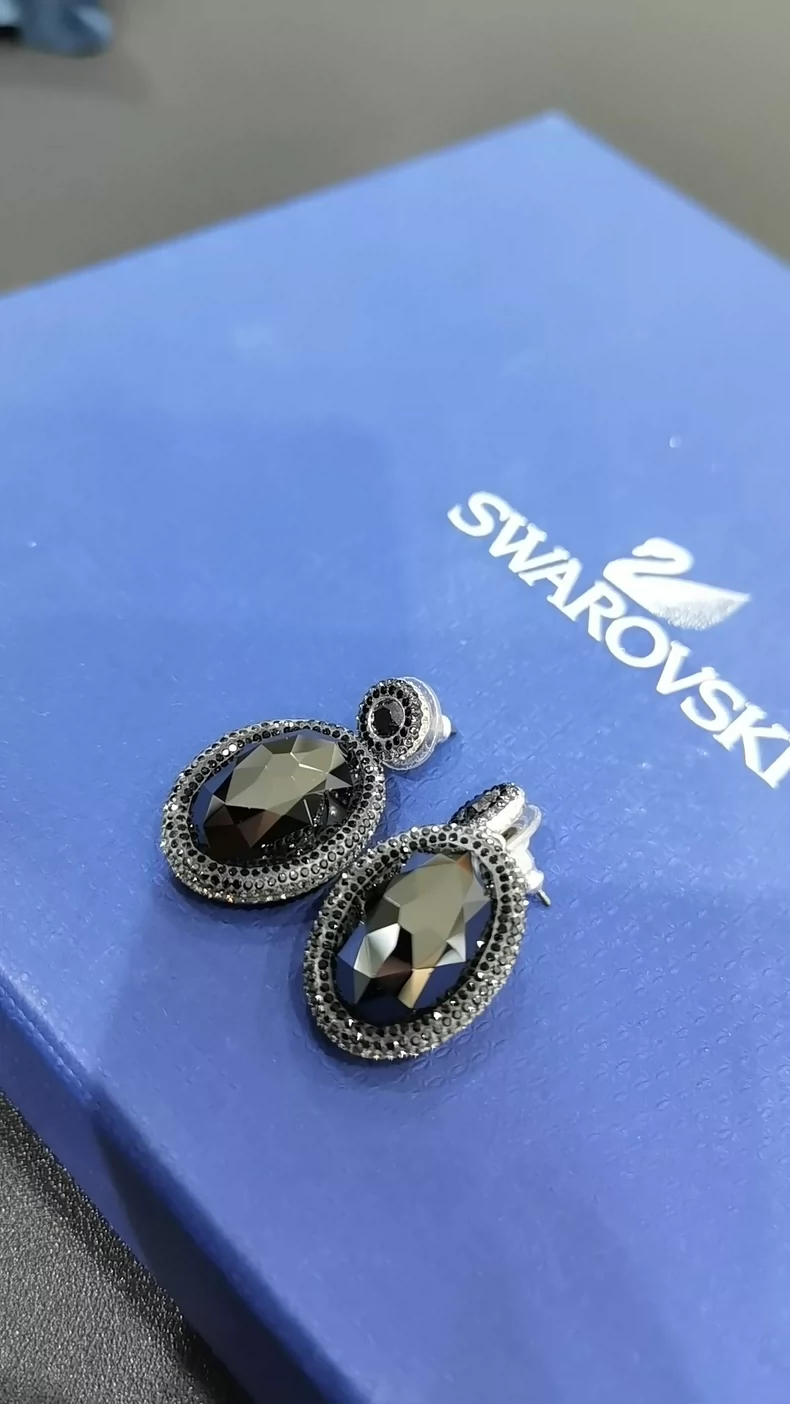 Swarovski earrings-2