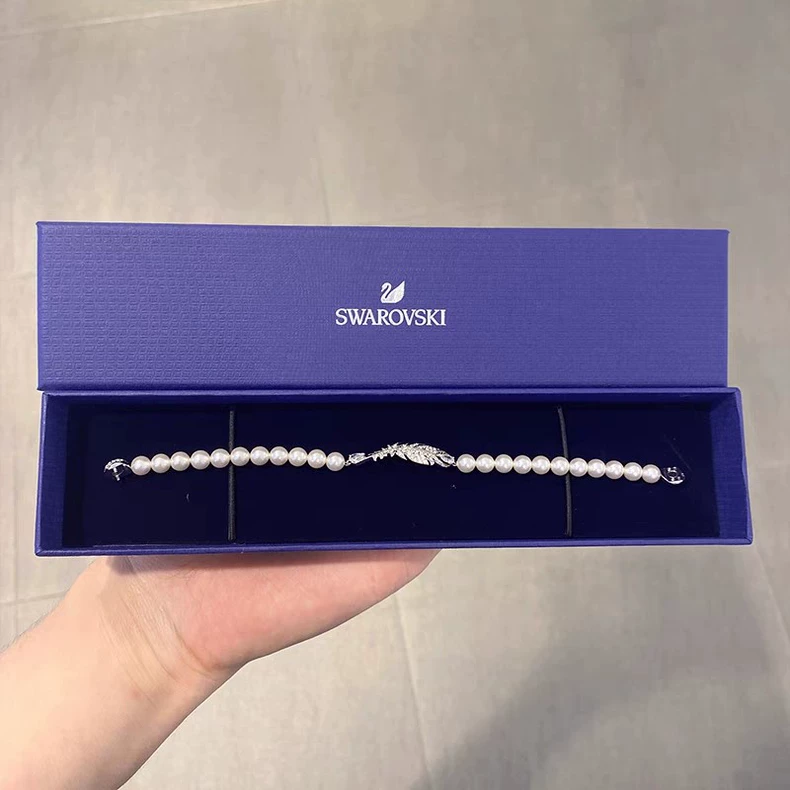 Swarovski Nice Elegant and Exquisite Feather Shape Bracelet Women Magnetic Clasp Crystal Pearl
