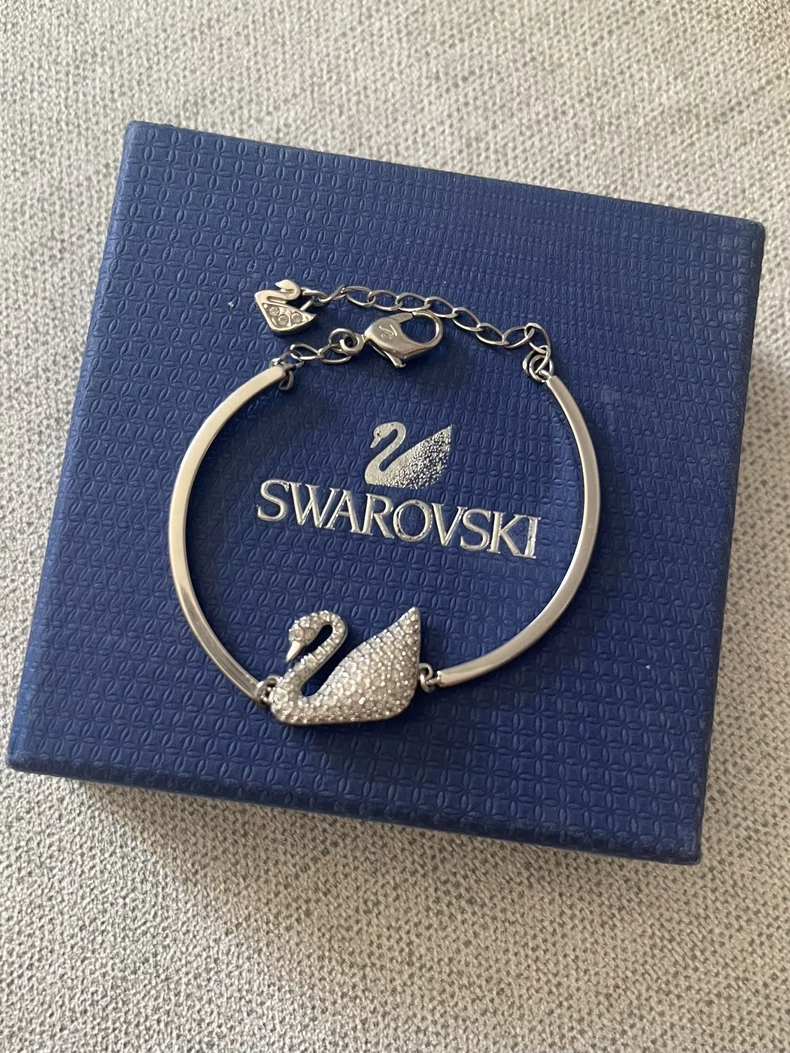 Swarovski Swan Bracelet-2