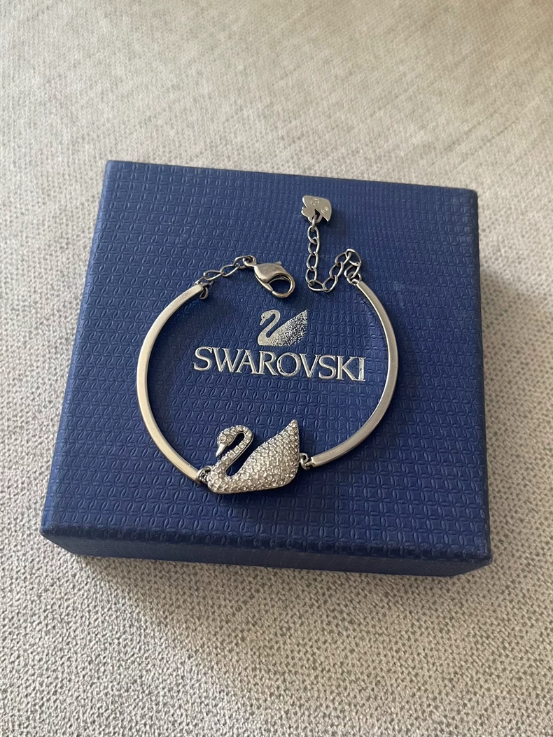 Swarovski Swan Bracelet