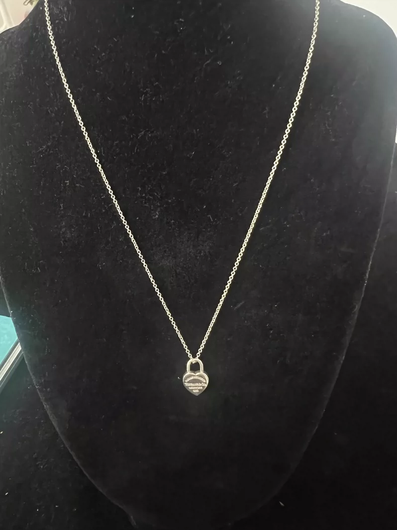 Tiffany 925 silver heart necklace, classic style