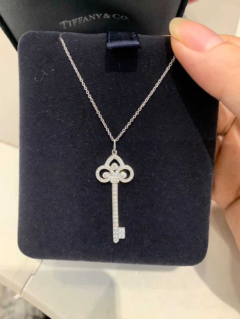 Tiffany Crown Key Full Diamond Platinum Pendant Necklace Key Large Full Diamond
