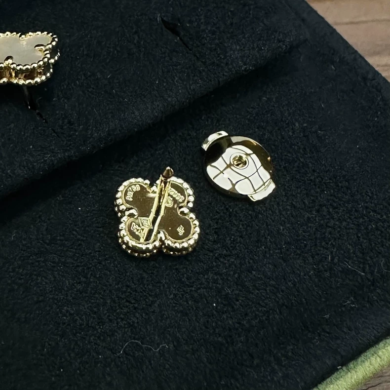 Van Cleef & Arpels White Mother-of-Pearl Flower Earrings-4
